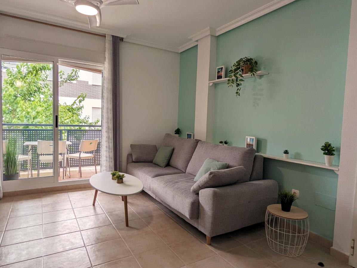Apartamento Las Palmeras - Con Terraza, Barbacoa, Aire Acondicionado Y A 250M De La Playa! Los Alcázares Exteriör bild