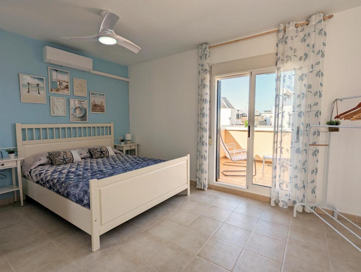 Apartamento Las Palmeras - Con Terraza, Barbacoa, Aire Acondicionado Y A 250M De La Playa! Los Alcázares Exteriör bild